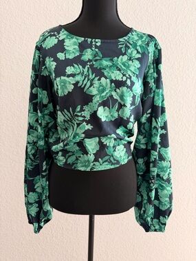 Sugarlips Black Floral Top w/ Green Print | Side Zip Fitted Blouse Chic Style